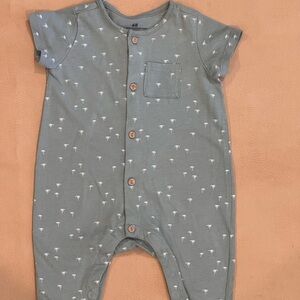 H&M Baby Romper in Blue with White Print